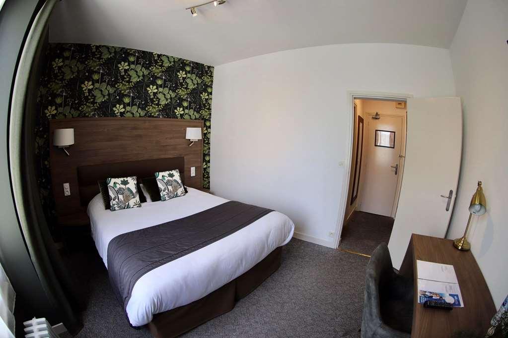 Brit Hotel Le Cygne Saint-Hilaire-du-Harcouët 客房 照片