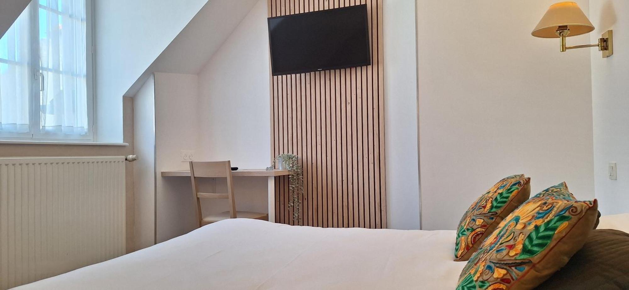 Brit Hotel Le Cygne Saint-Hilaire-du-Harcouët 外观 照片